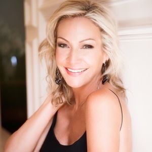 Meet your Posher, Posh